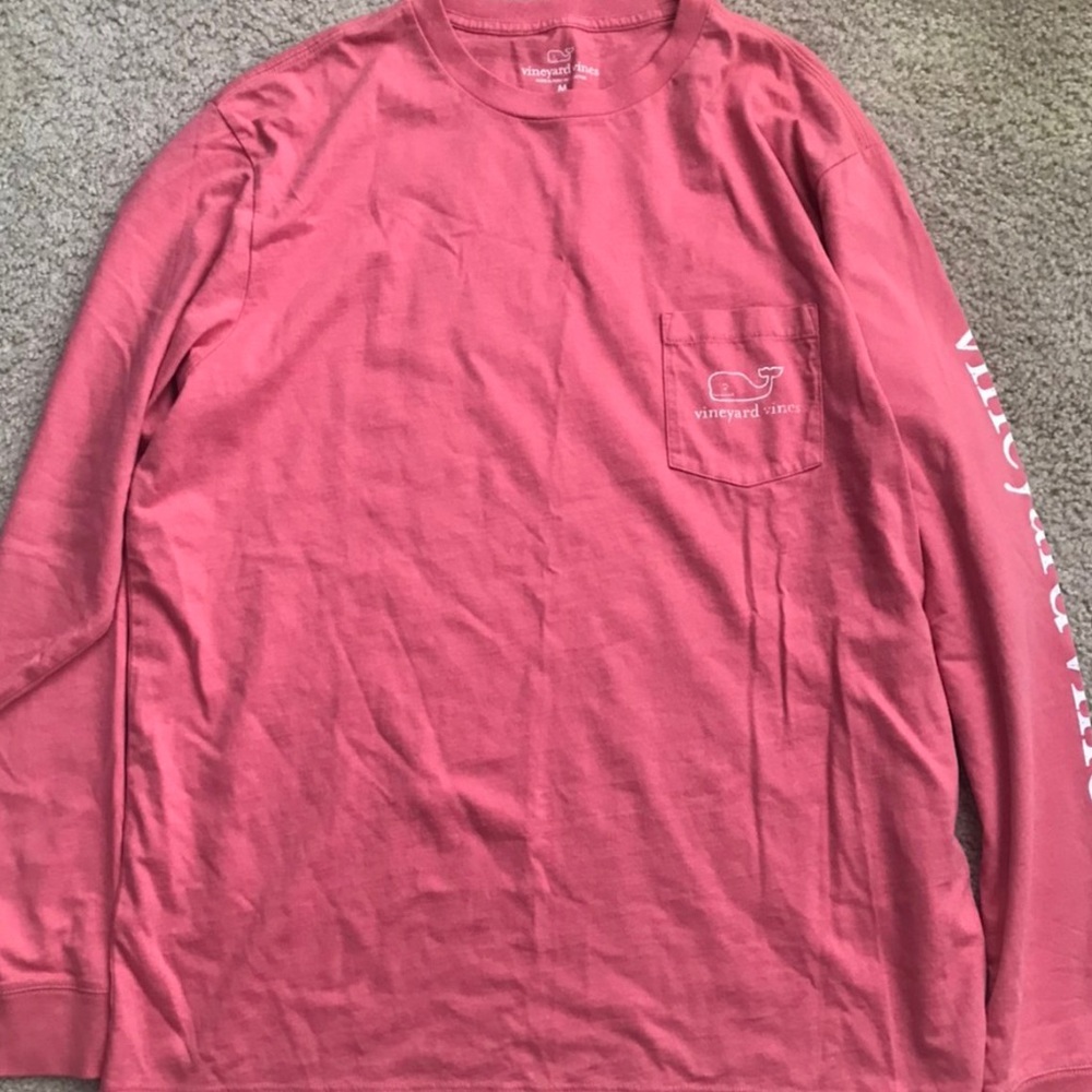 vineyard vines long sleeve, size medium